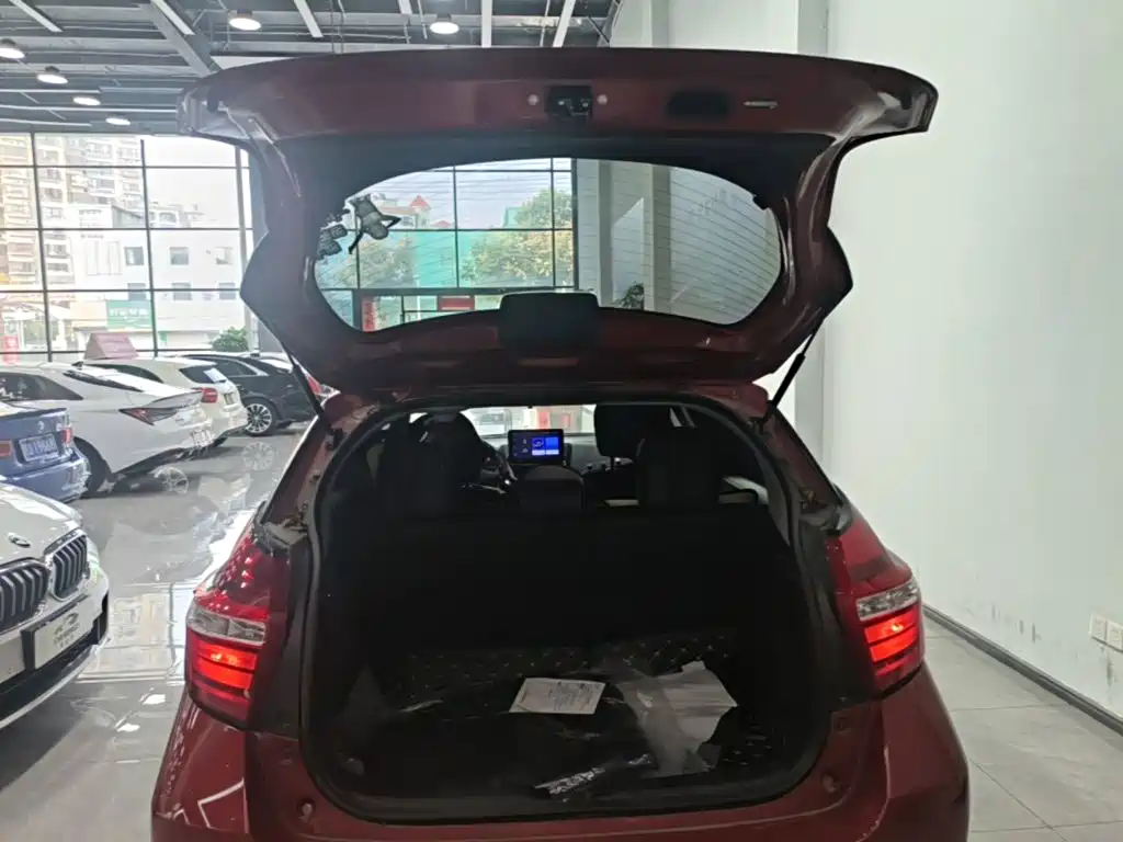 Toyota Yaris, миниатюра 19