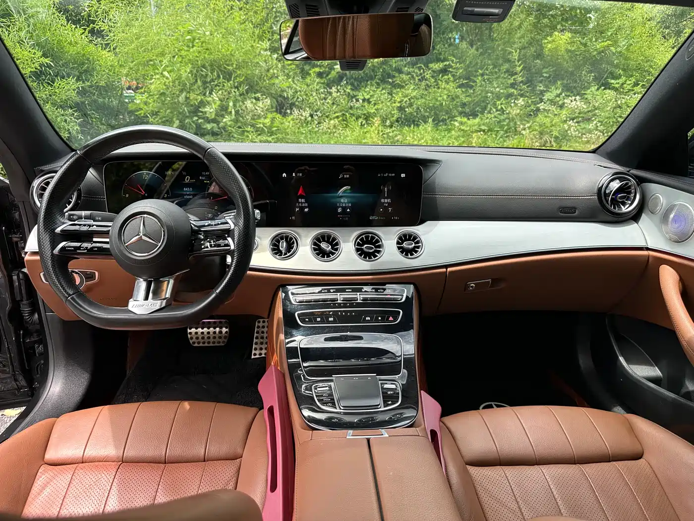 MERCEDES-BENZ E-CLASS (IMPORTED)