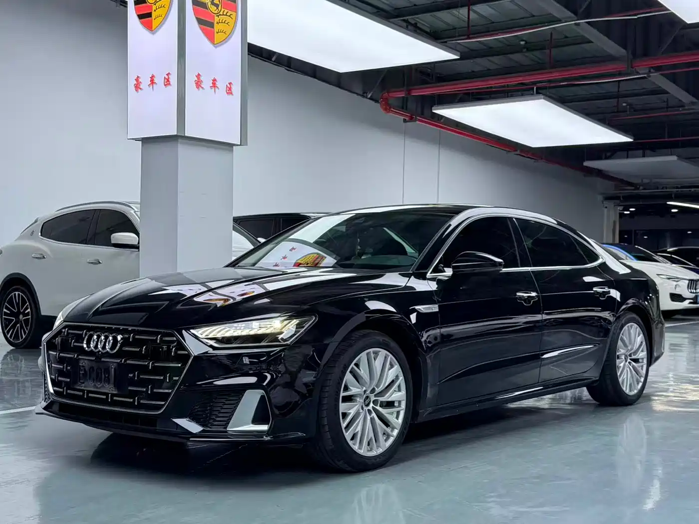 Audi A7L 2024 45TFSI S-line Dream Edition Crystal Package фото 2