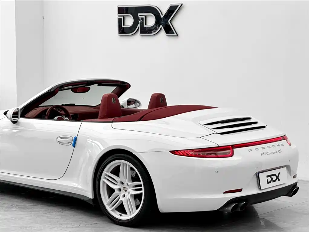 Porsche 911 2013 Carrera 4S Cabriolet 3.8L фото 8