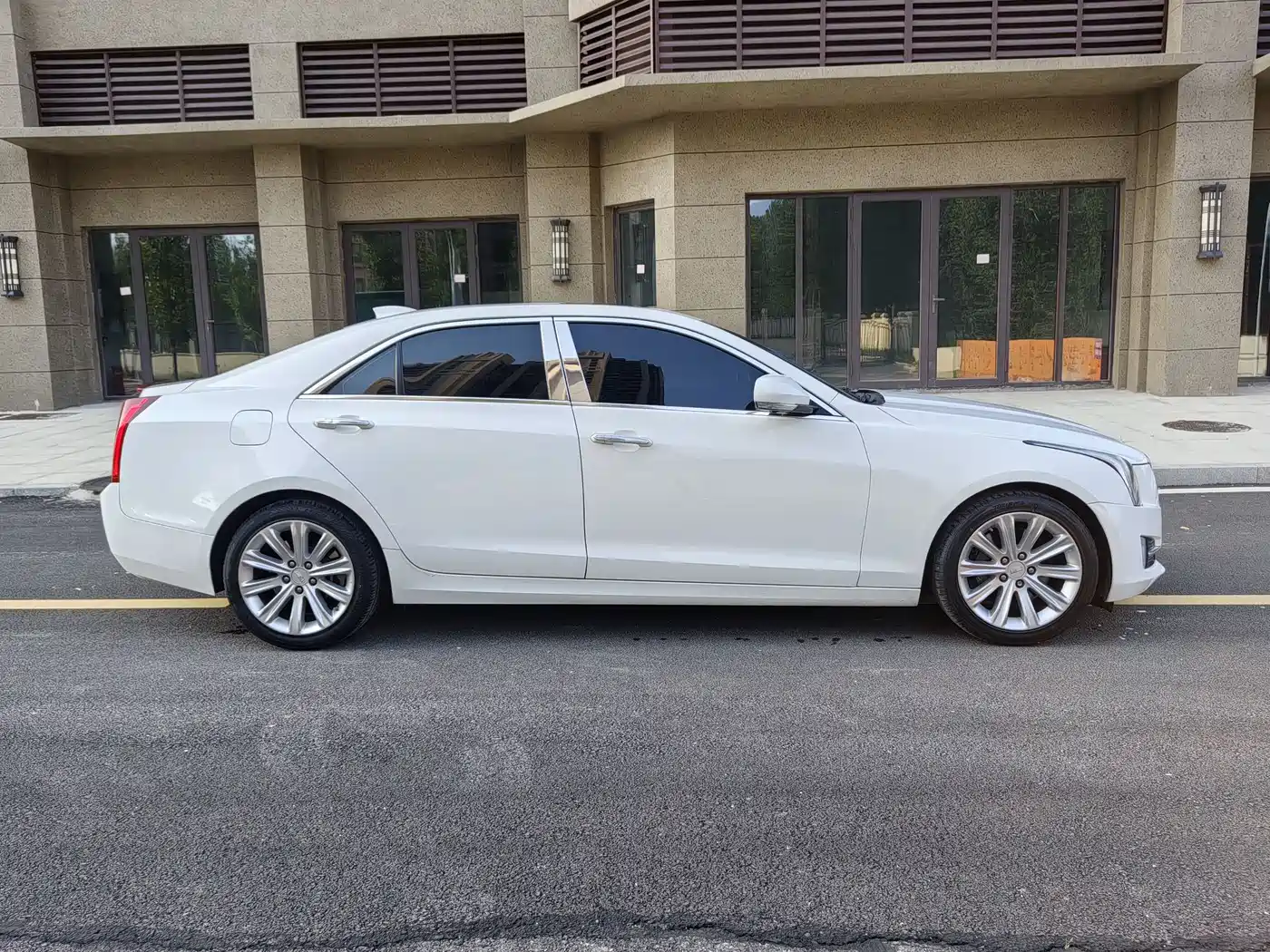 Cadillac ATS-L 2016 28T Technology фото 4