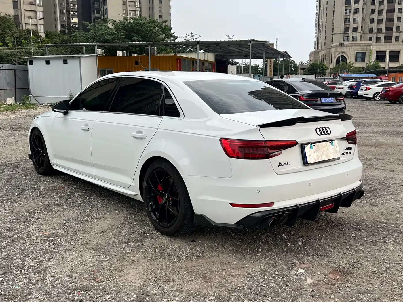 Audi A4L 2017 40 TFSI Fashion Edition фото 4