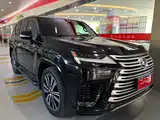 Photo 25 - Lexus LX