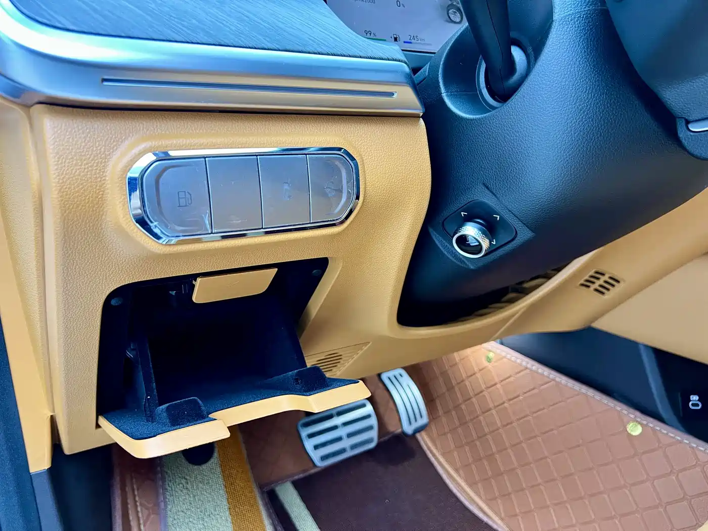 Tank 500 EV 2025 2026 Hi4-T Smart Edition