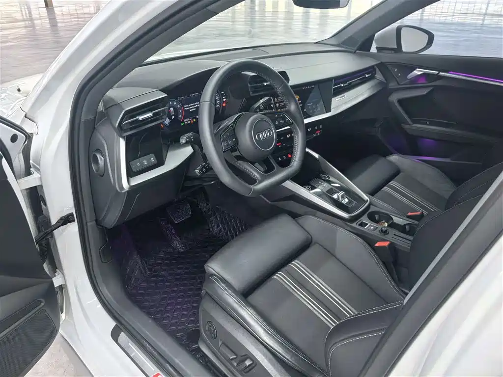 Audi A3 2022 A3L Limousine 35 TFSI Style Sport фото 3