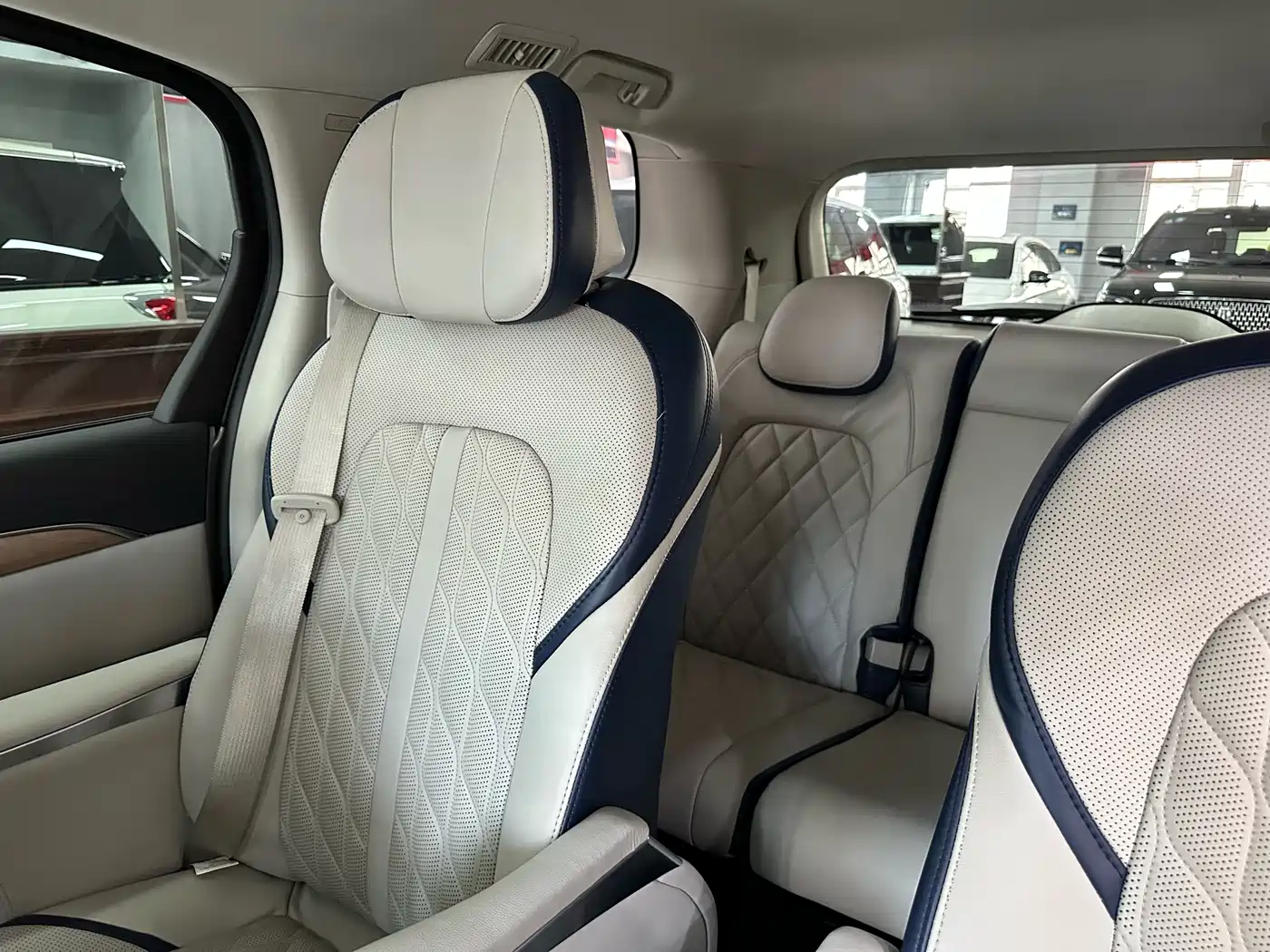 Buick GL8 2017 ES 28T Comfort Type China V фото 28