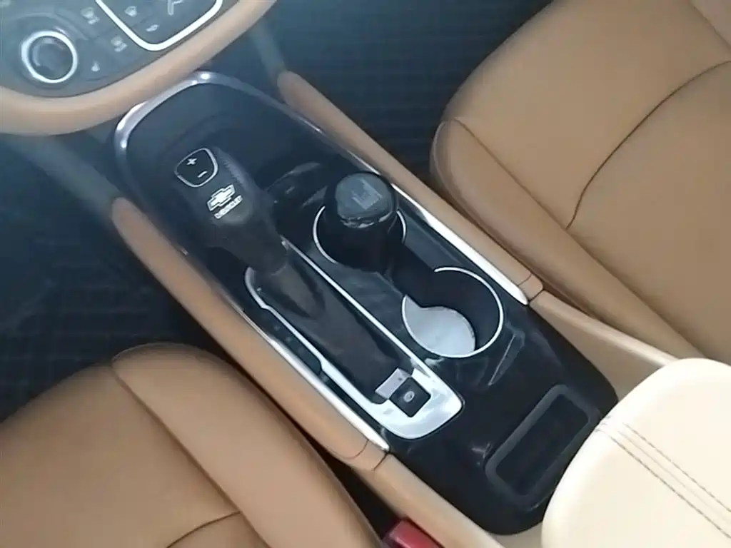 Chevrolet Malibu XL 2016 1.5T Dual-Clutch Ruichi Edition фото 14
