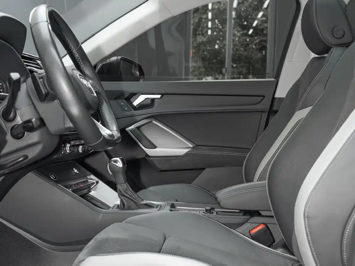 Audi Q3 2022 35 TFSI Fashion Dynamic фото 11