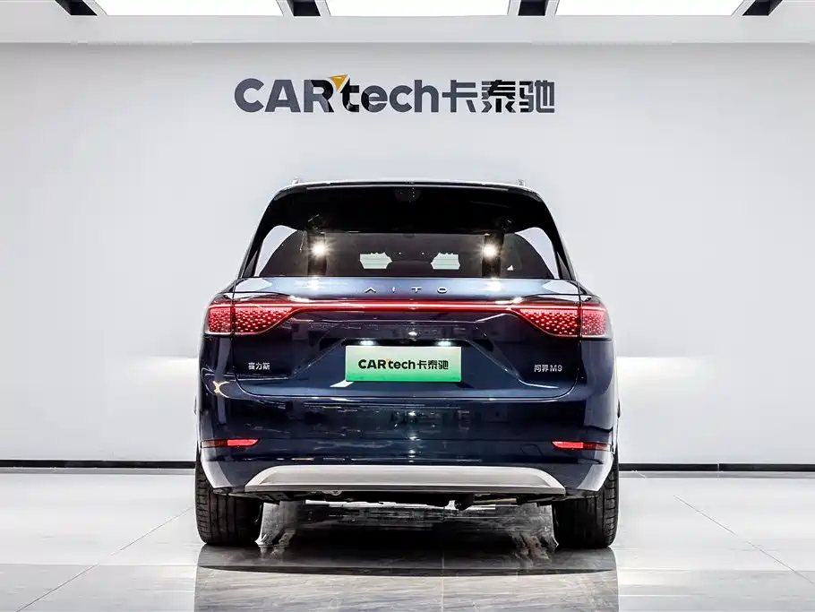 AITO Wenjie AITO M9 2025 Range Extender Max 52kWh 5-Seater фото 5