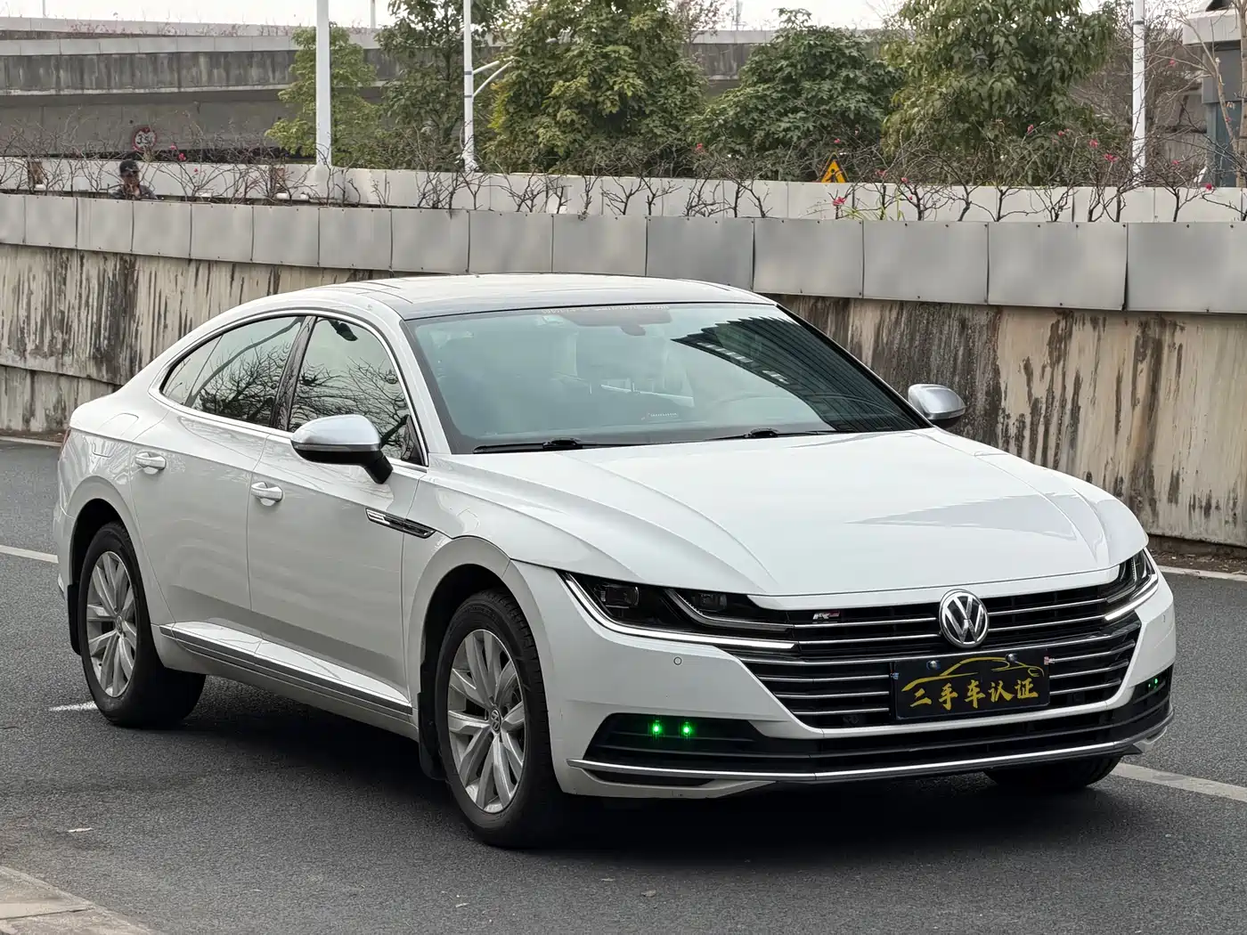 Volkswagen FAW-Volkswagen CC 2020 330TSI Elegance Version China VI фото 3