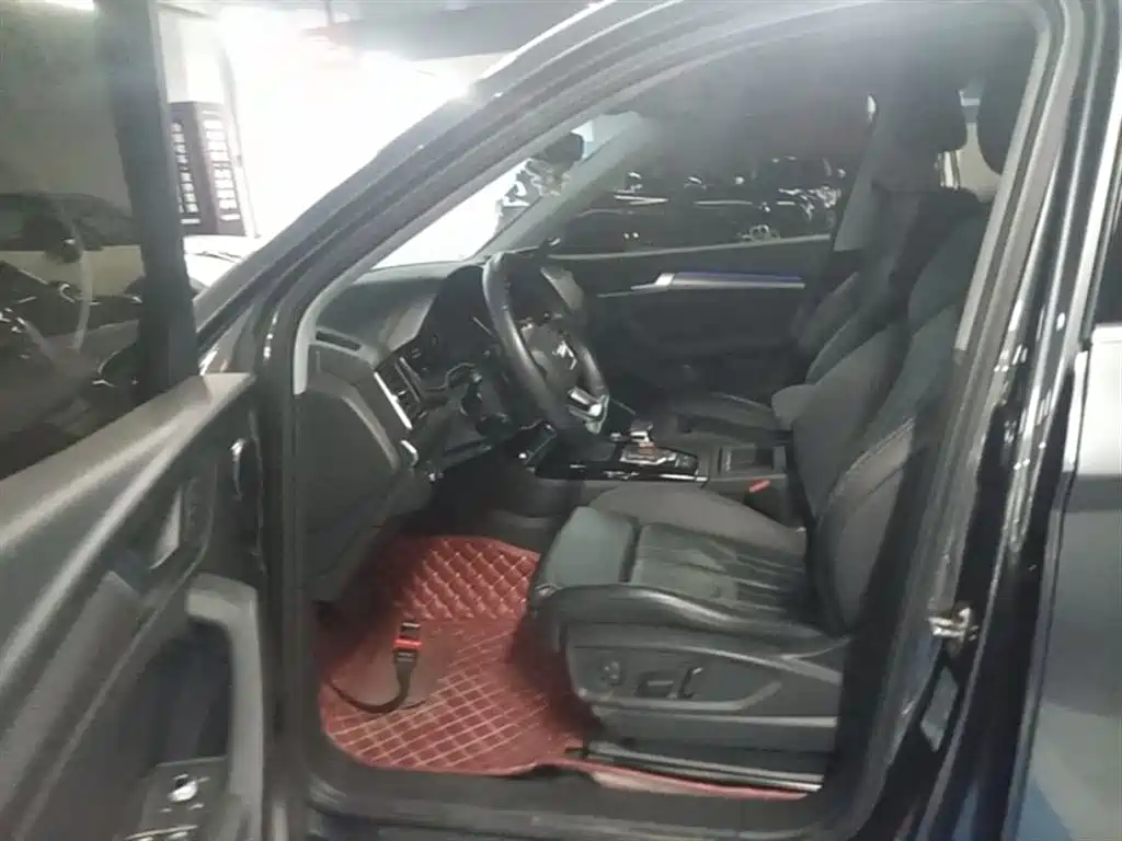 Audi Q5L 2021 40 TFSI Luxury Dynamic фото 16