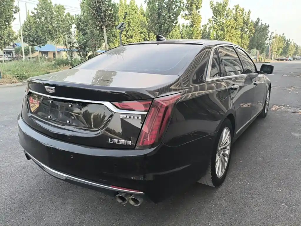 Фото 7 - Cadillac CT6
