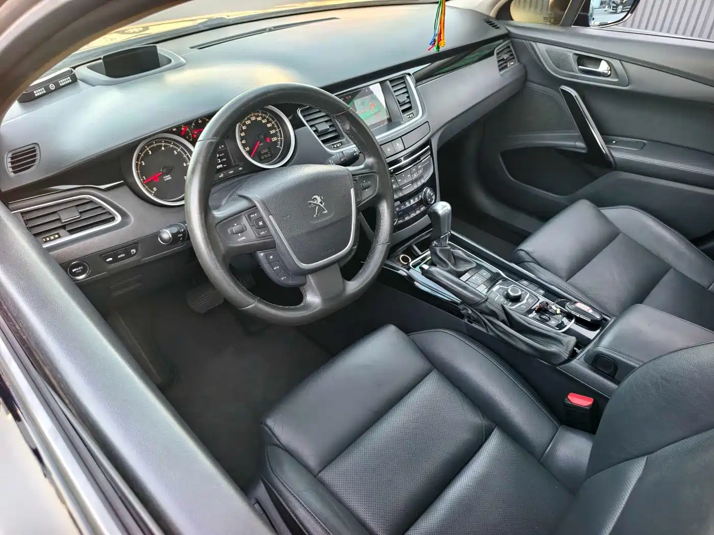Peugeot 508 2011 2.3L Automatic Flagship фото 6