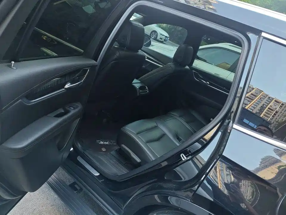 Cadillac XT6 2023 2022 2.0T 7-Seater 4WD Luxury Edition