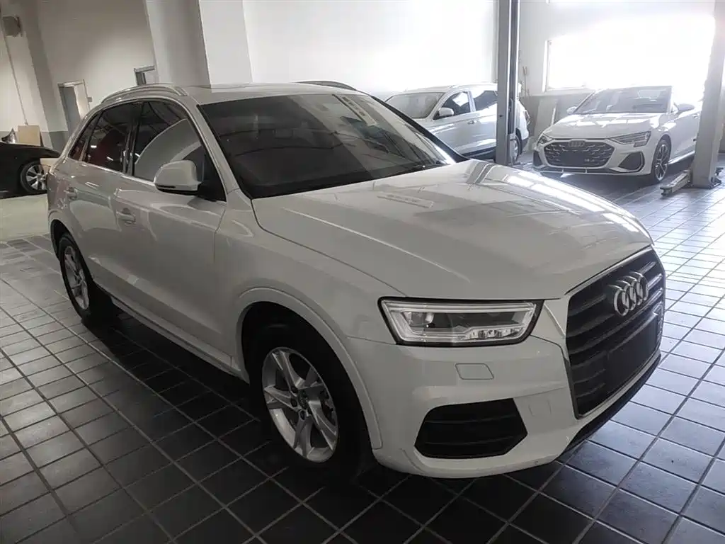 Audi Q3 2018 30th Anniversary Edition 30 TFSI Fashion фото 7