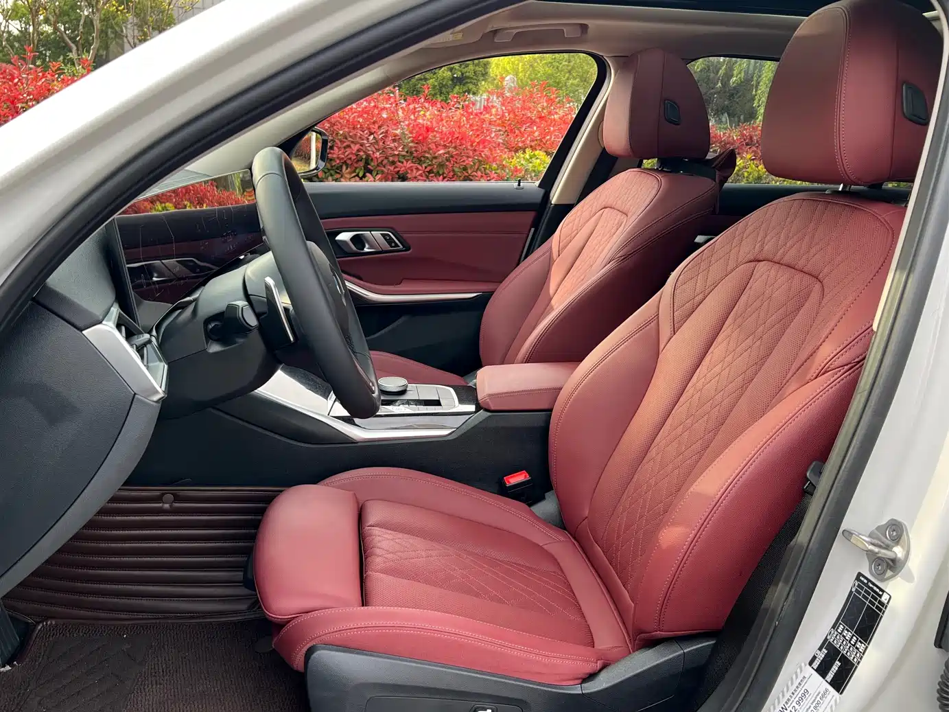 BMW 3 Series 2023 325Li M Sport Package фото 6
