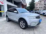 Фото 3 - Geely Atlas