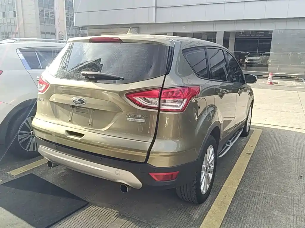 Ford Kuga 2016 2015 1.5L GTDi 2WD Trend