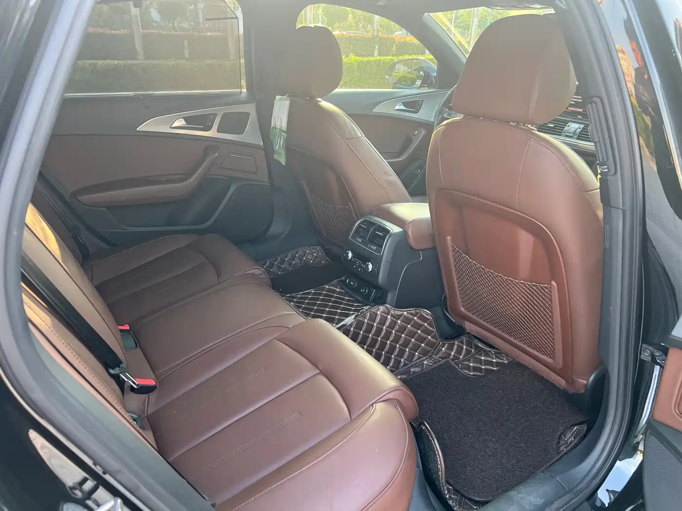 Audi A6L 2018 30th Anniversary 45 TFSI quattro Sport фото 9