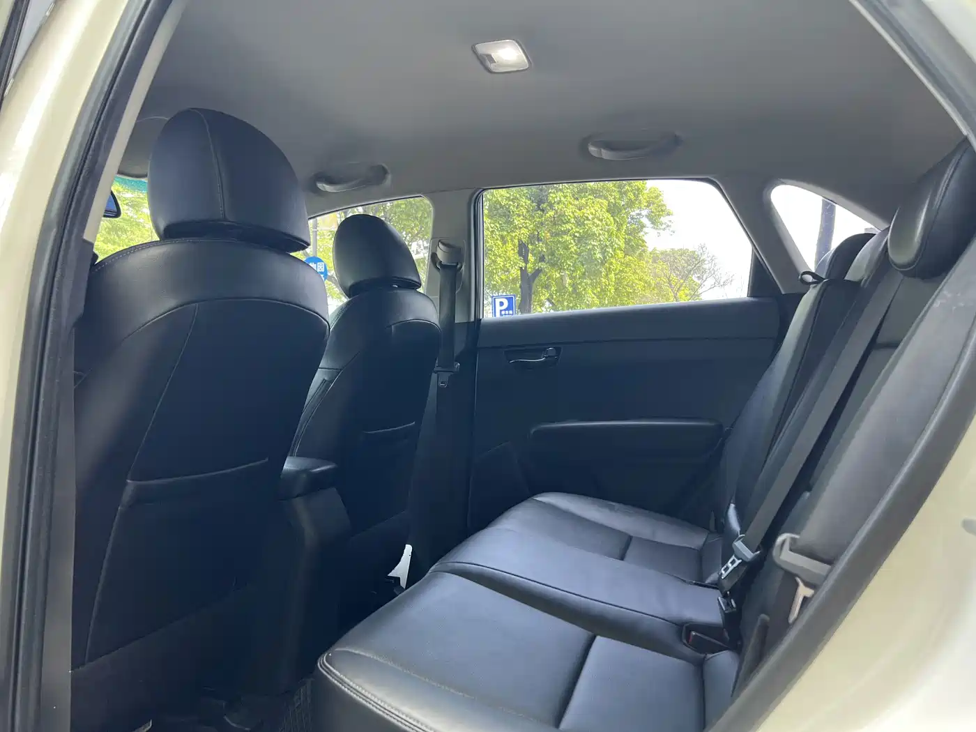 Kia KX3 2016 2015 1.6L Automatic 2WD GLS