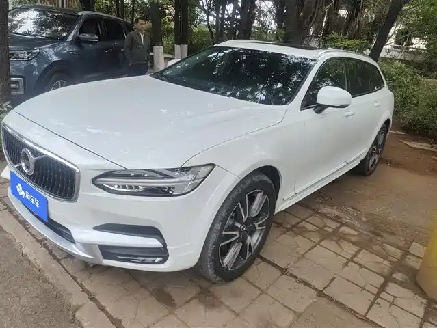 Volvo V90 2020 Cross Country T5 AWD Wisdom