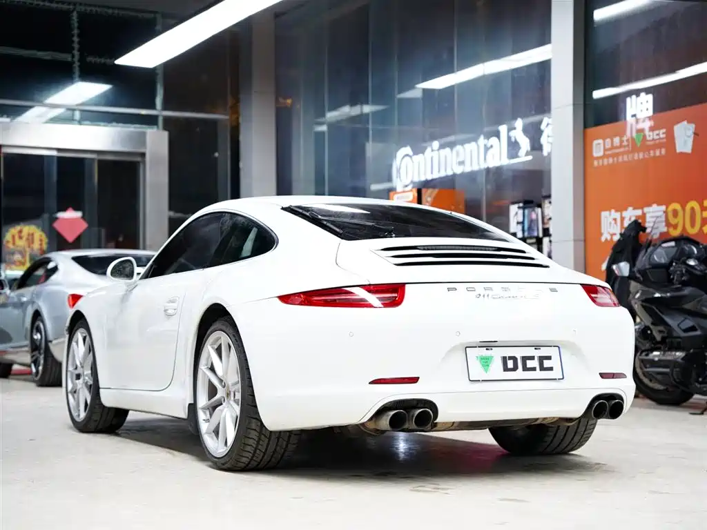 Porsche 911 2012 Carrera S 3.8L фото 2