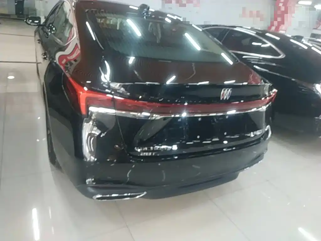 Buick LaCrosse 2025 2025 Model 28T Platinum Edition