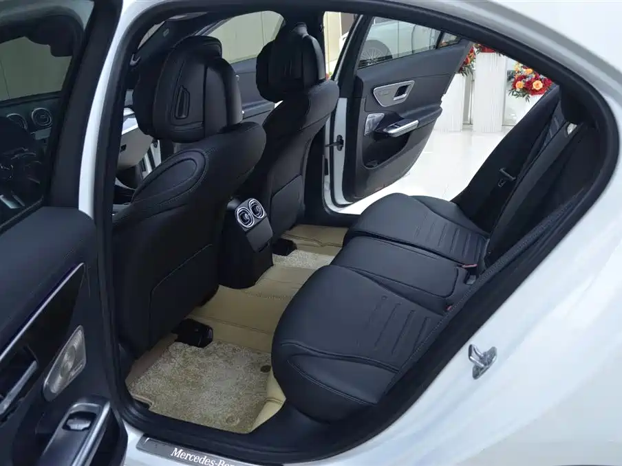 Mercedes-Benz C-Class 2024 Facelift C 260 L Sport фото 5
