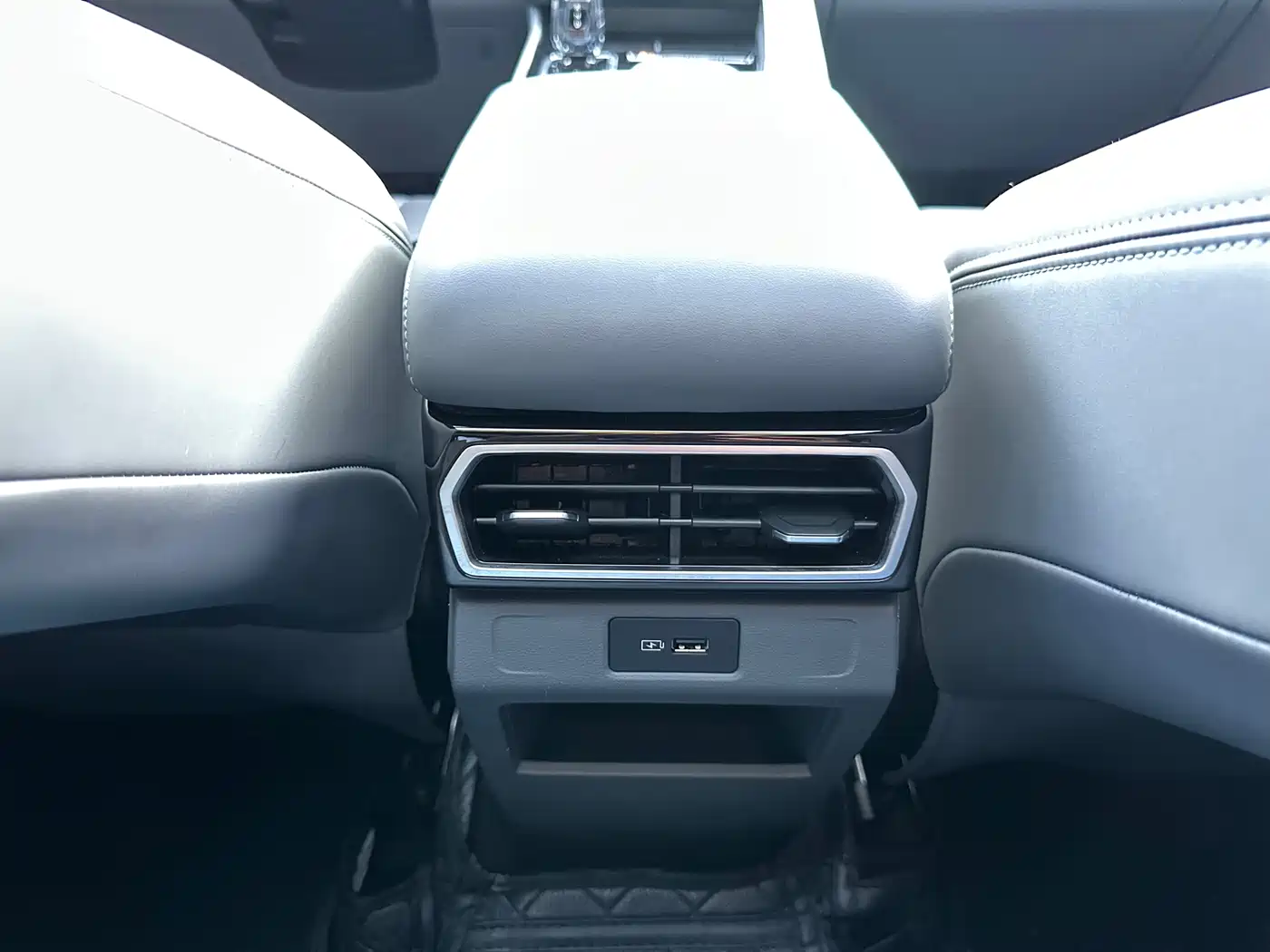Geely Atlas 2026 2026 1.5TD Beautiful