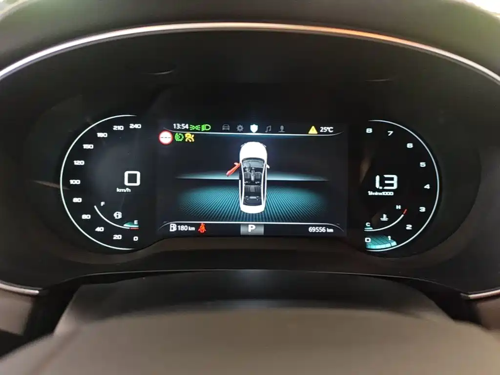 Фото 12 - Roewe i6 MAX