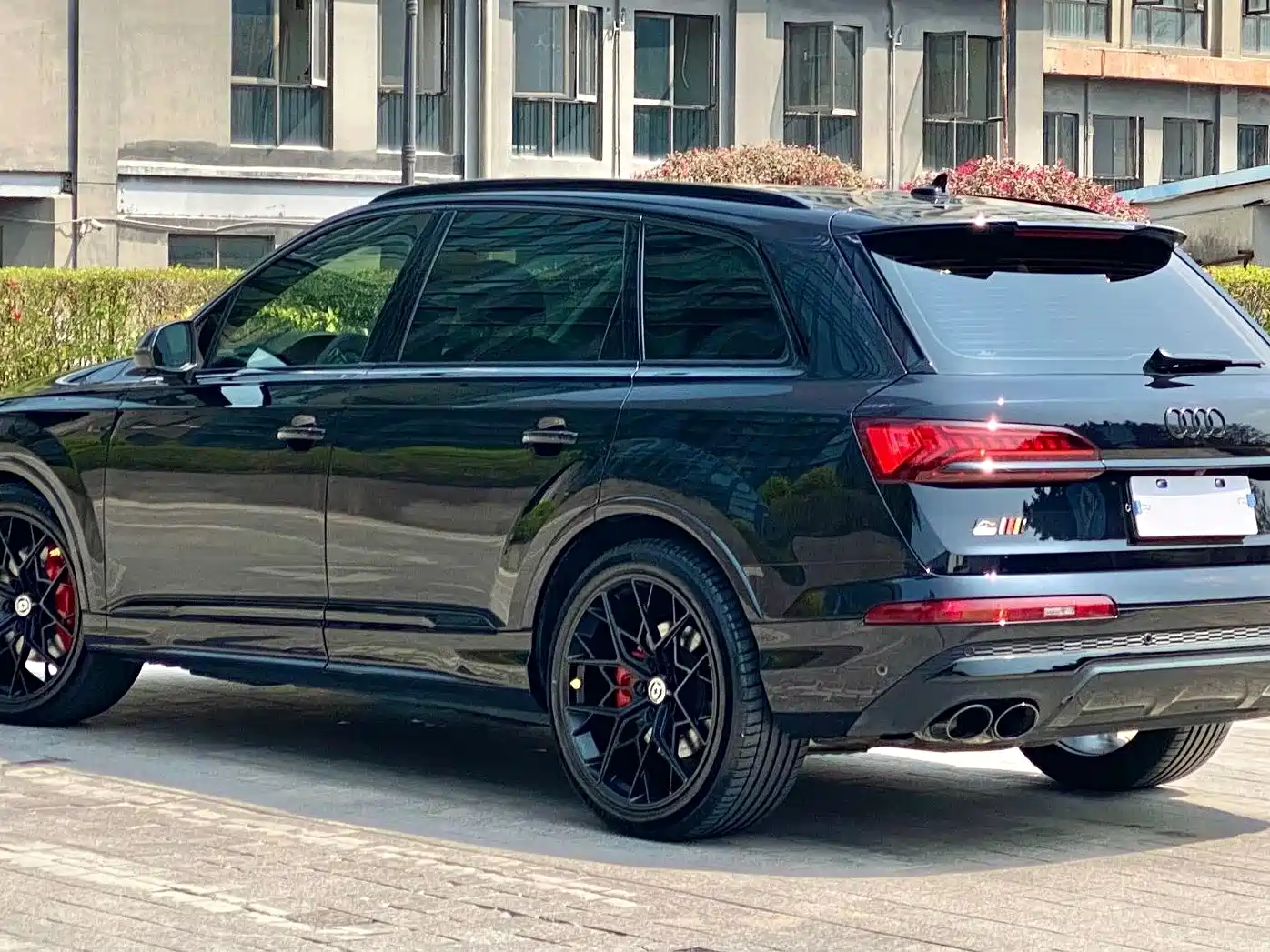 AUDI Q7