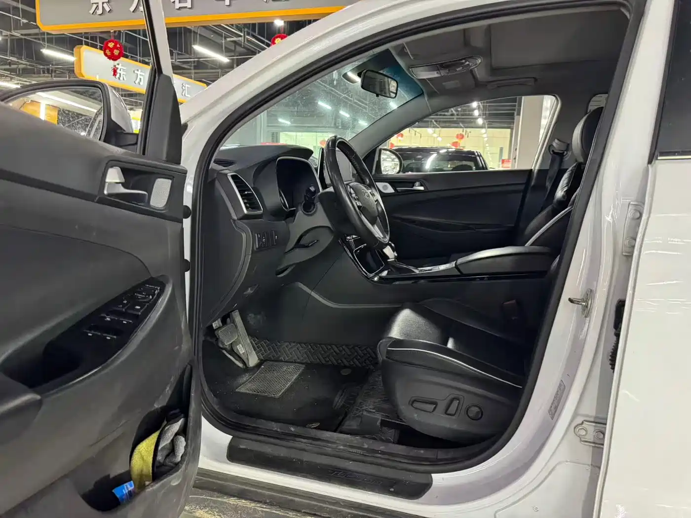 Hyundai Tucson 2019 280TGDi Dual-clutch 2WD Fashion Edition China VI фото 4
