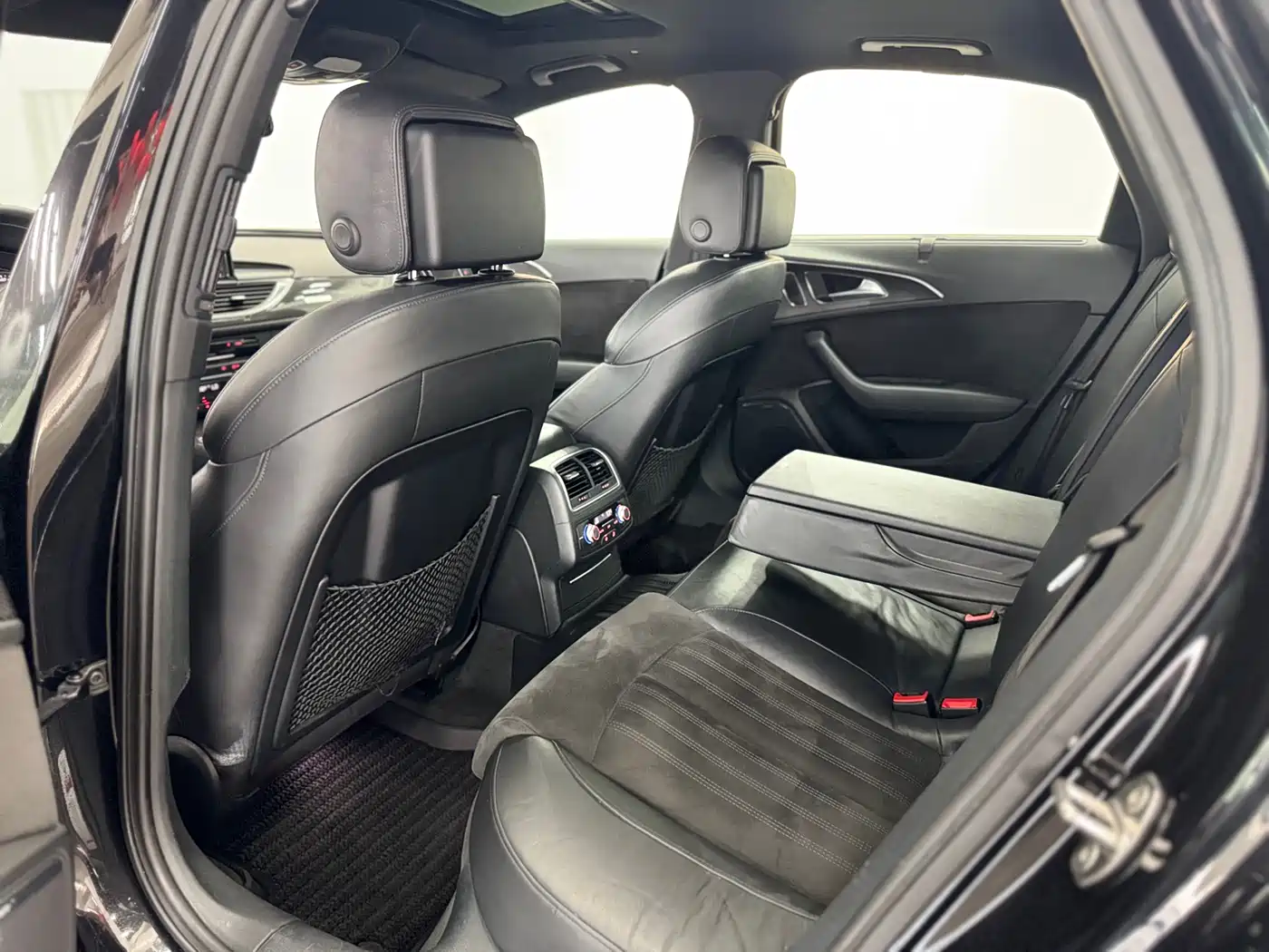 Audi S6 2013 S6 4.0TFSI фото 16