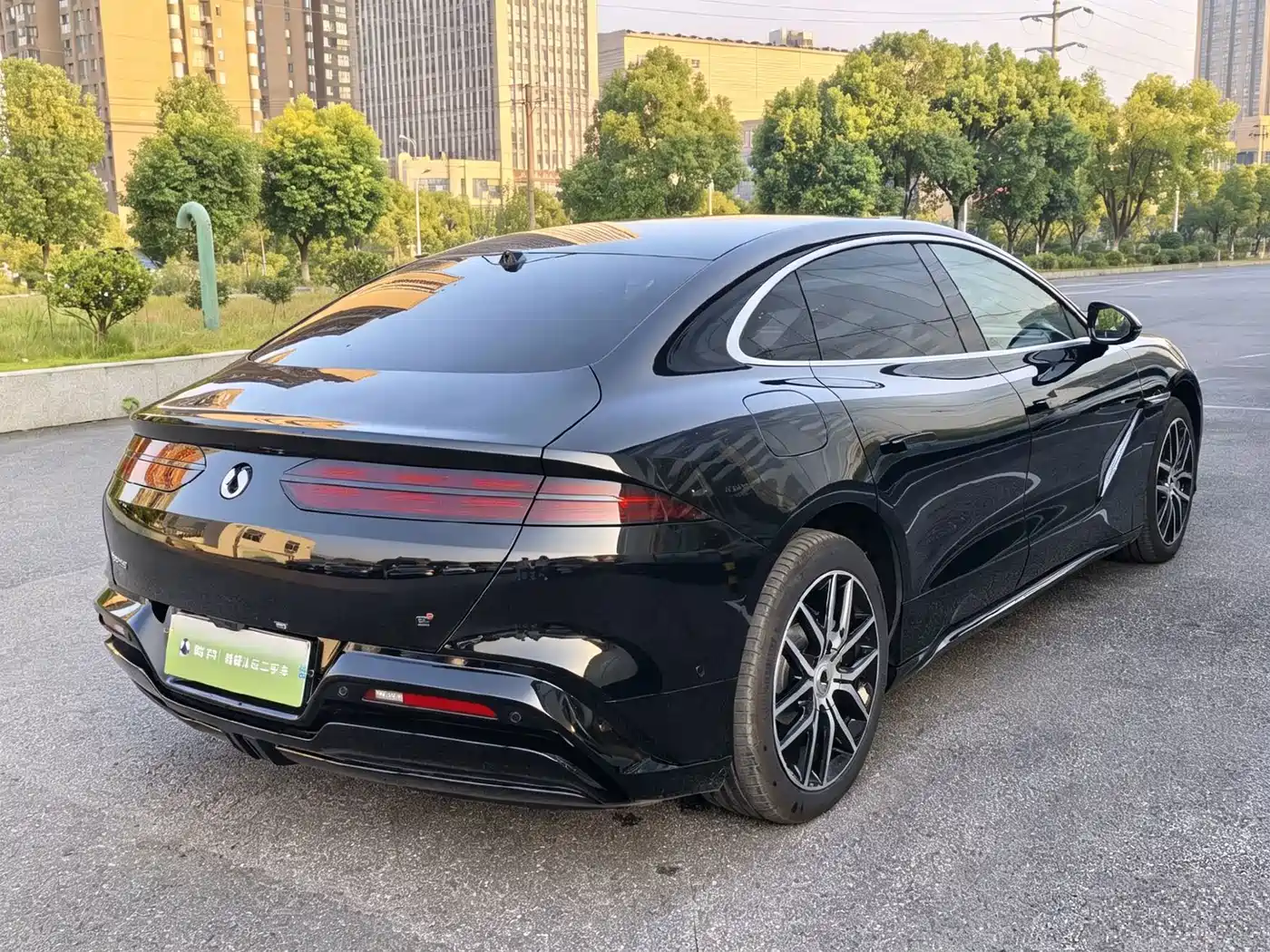 Denza Z9 2026 2024 Model 1100km AWD Pro Edition