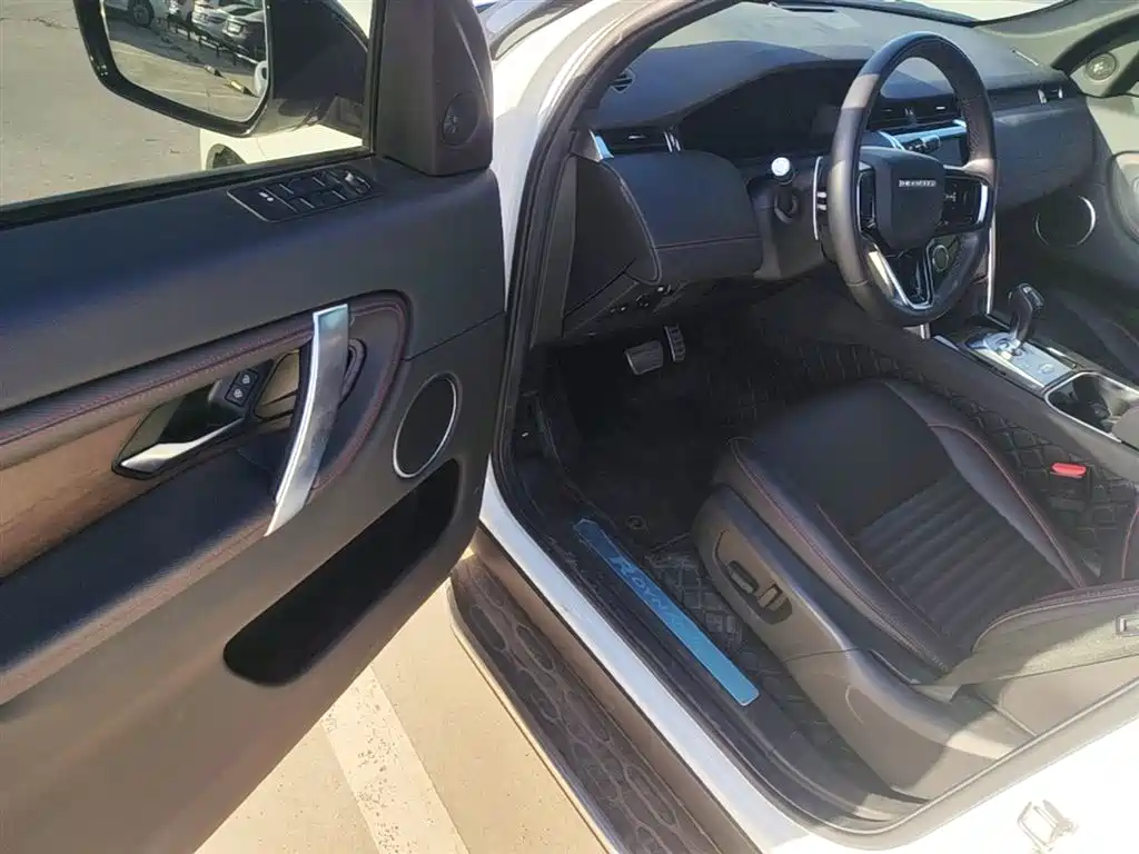 Land Rover Discovery Sport PHEV 2022 Facelift P300e Plug-in Hybrid фото 16