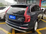 Photo 3 - Volvo XC90