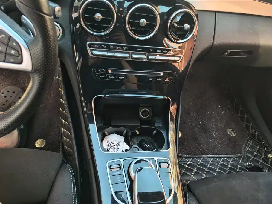 Mercedes-Benz C-Class 2017 Facelift C 200 Sport Edition фото 16