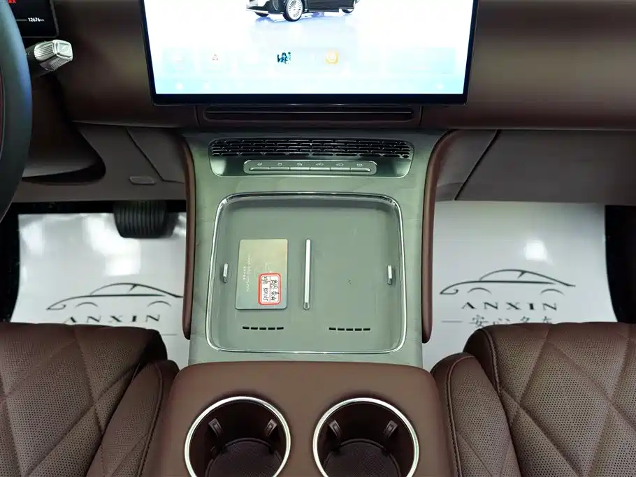 Voyah Auto VOYAH Taisan 2025 2026 Model Base