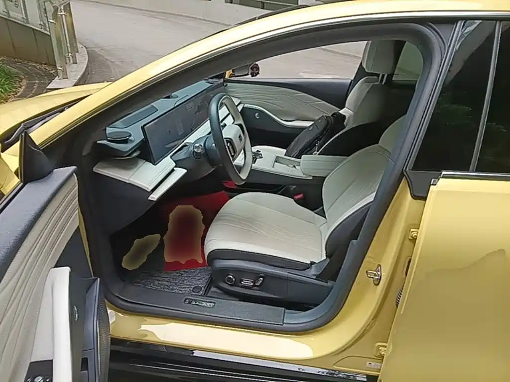 Geely Galaxy Galaxy E8 2024 2024 665km RWD Starship Voyager Edition