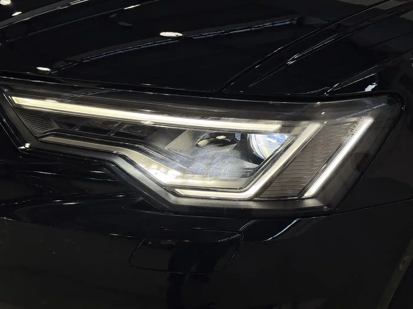 Audi A6L New Energy 2020 55 TFSI e quattro фото 8