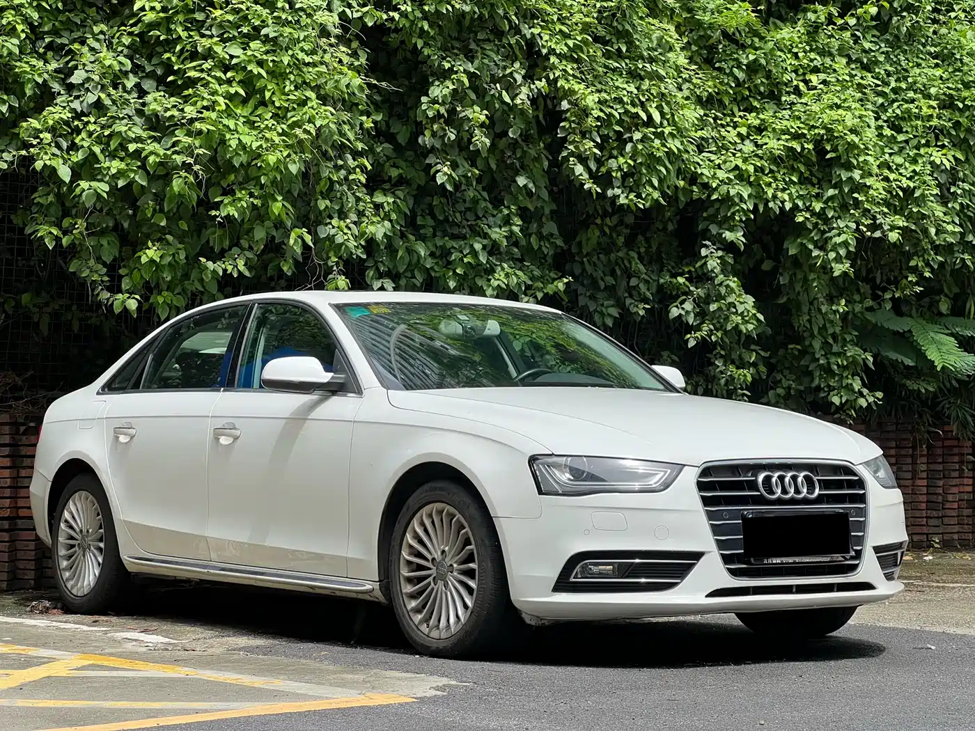 Фото 3 - Audi A4L