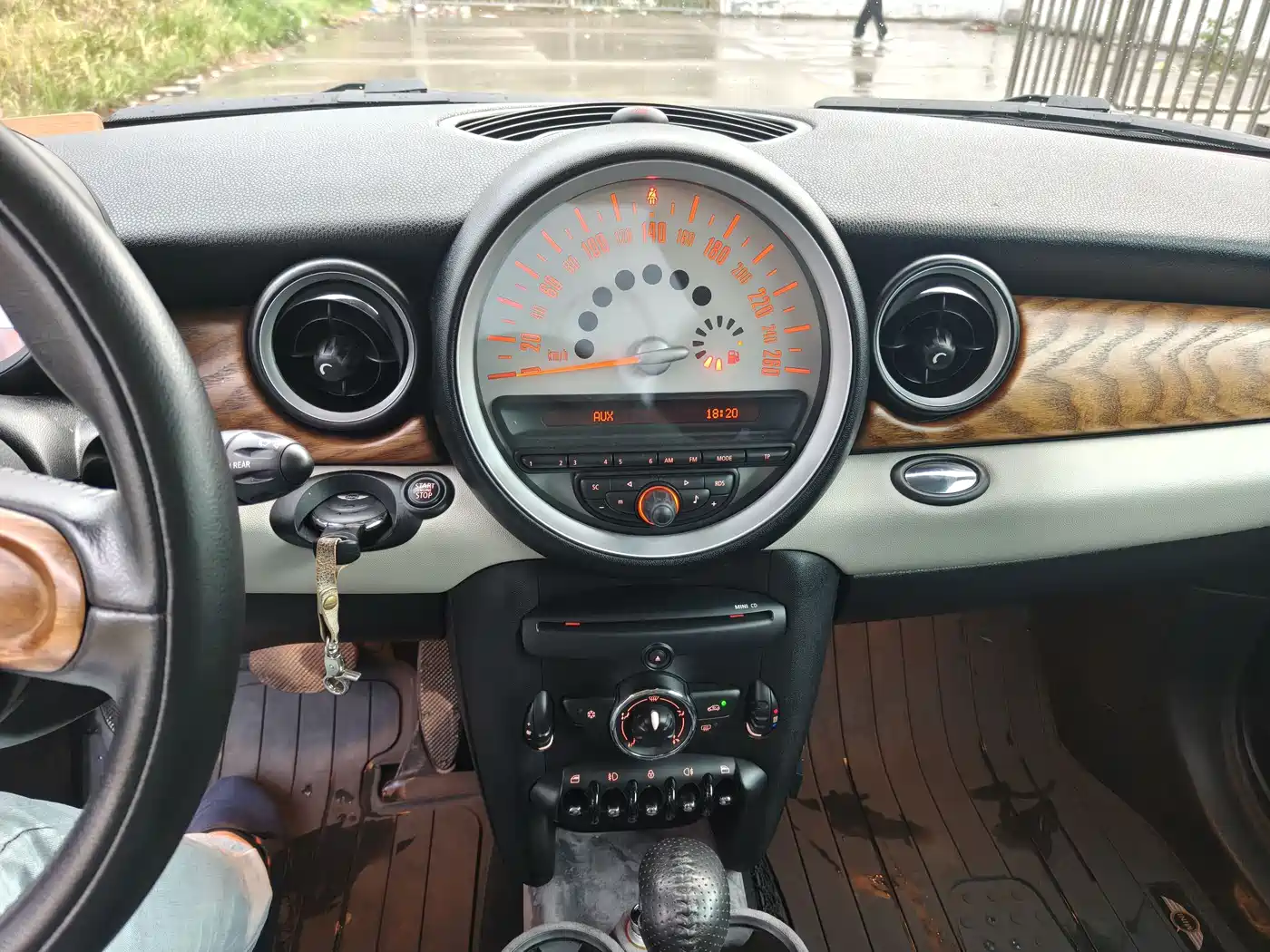 MINI MINI 2012 2012 1.6L ONE Baker Street
