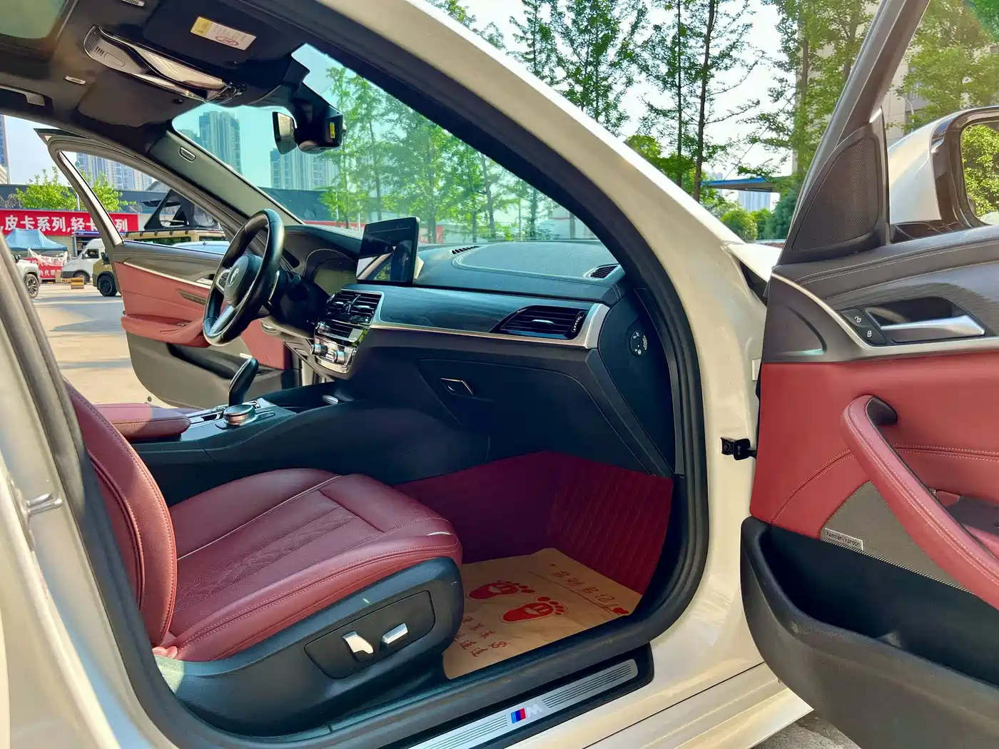 BMW 5 Series 2021 Facelift 530Li Leading M Sport Package фото 6