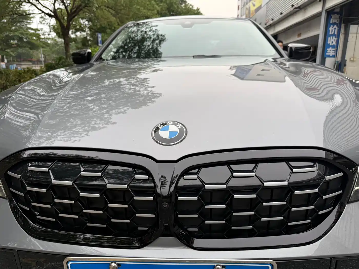 BMW 3 Series 2023 325Li M Sport Black Night Package фото 25