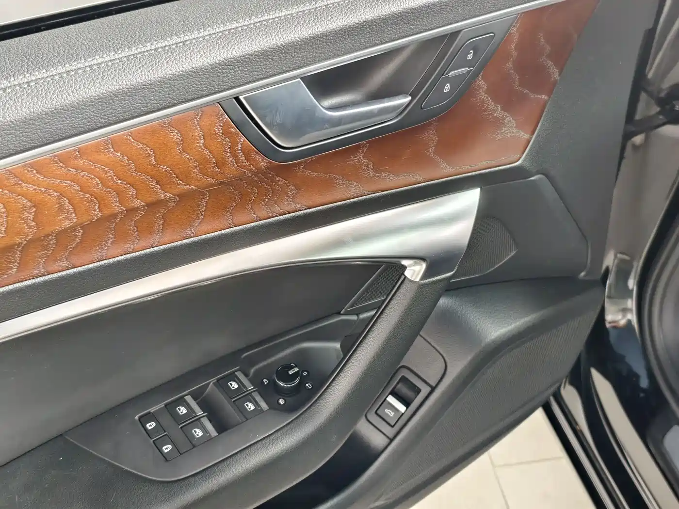 Audi A6L 2021 45 TFSI Exclusive Elegance фото 13