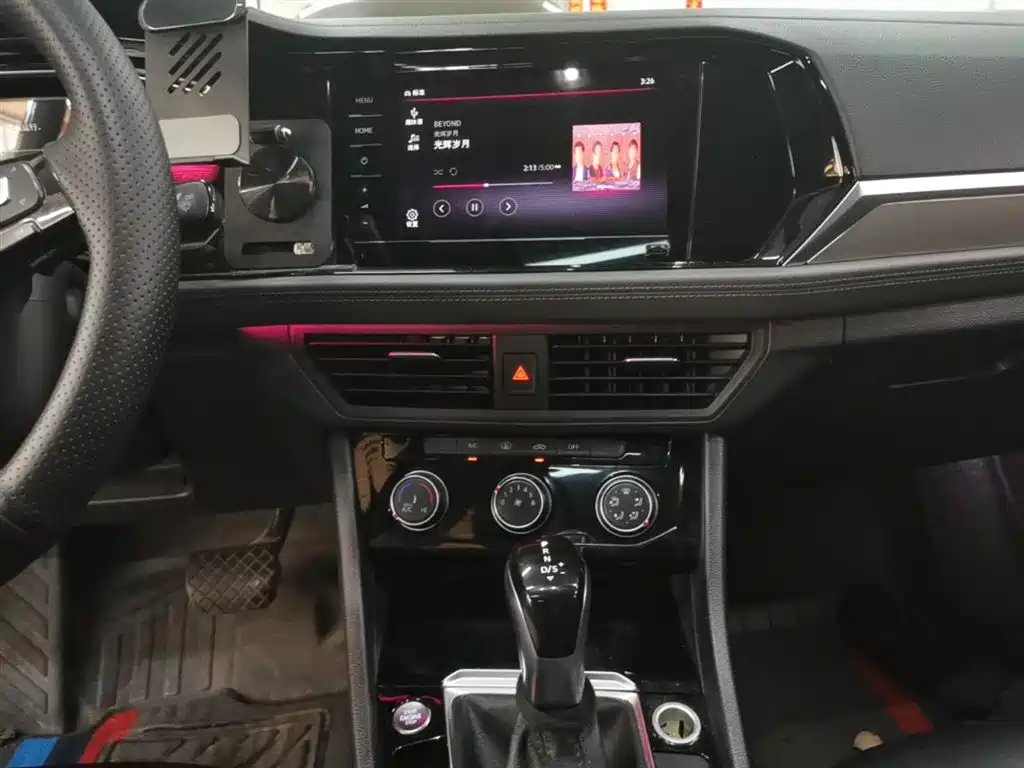 Volkswagen Sagitar 2021 280TSI DSG Comfort Smart Connect Edition фото 13