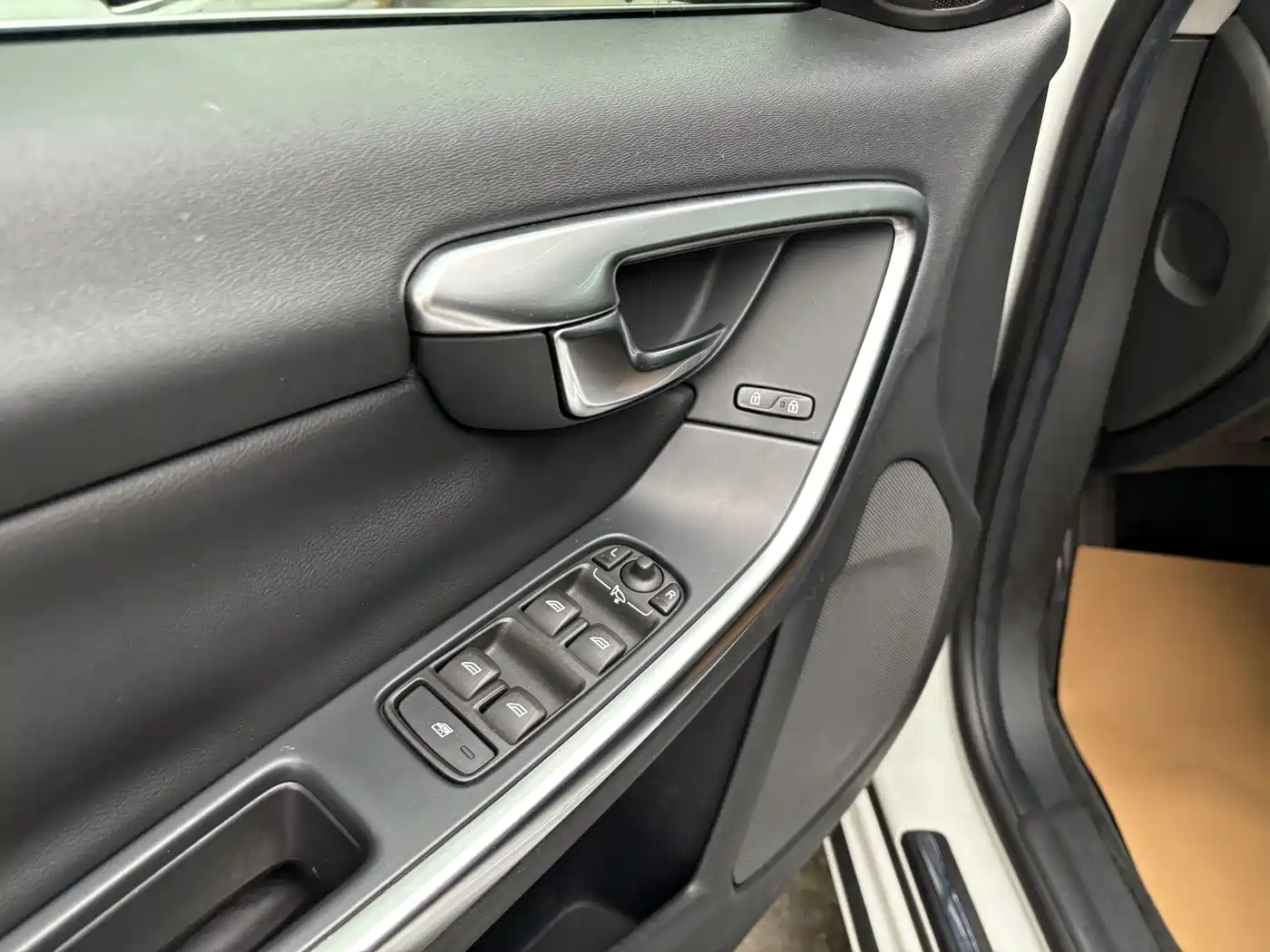 Volvo S60 2014 2014 Volvo S60L T5 Zhi Yu Edition