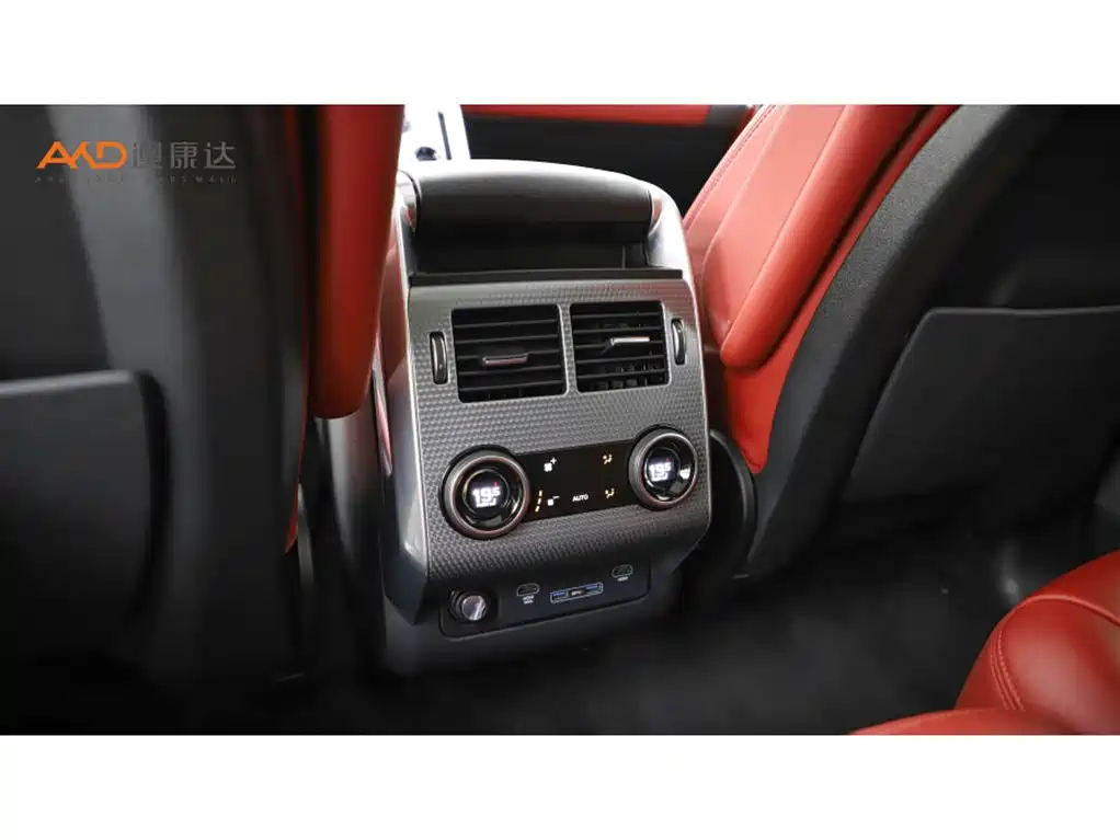 Land Rover Range Rover Sport 2021 3.0 L6 Gloss Black Edition фото 9