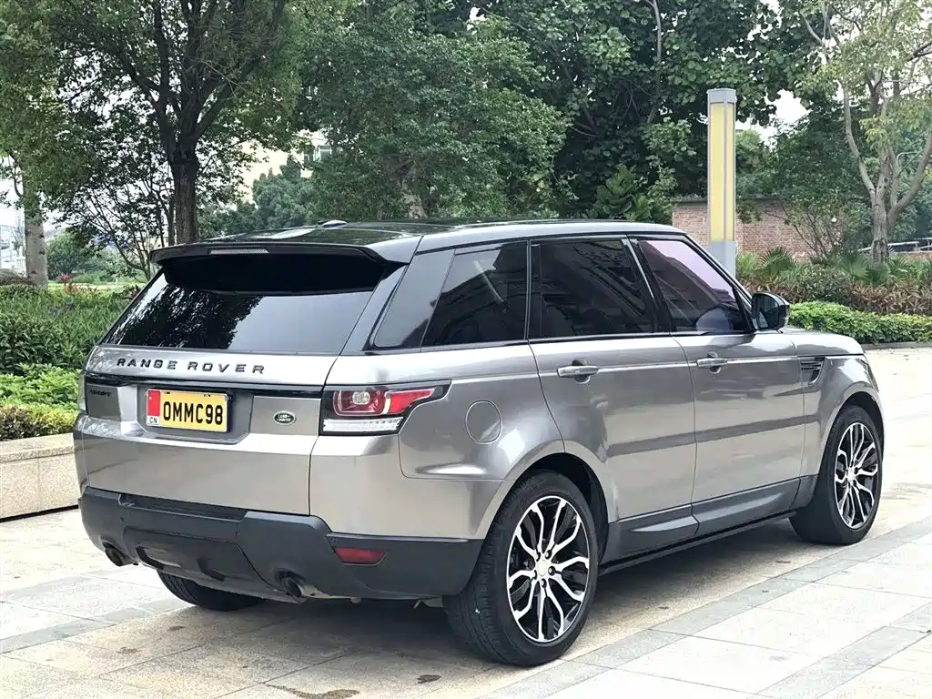Land Rover Range Rover Sport 2014 3.0 SC V6 HSE фото 7