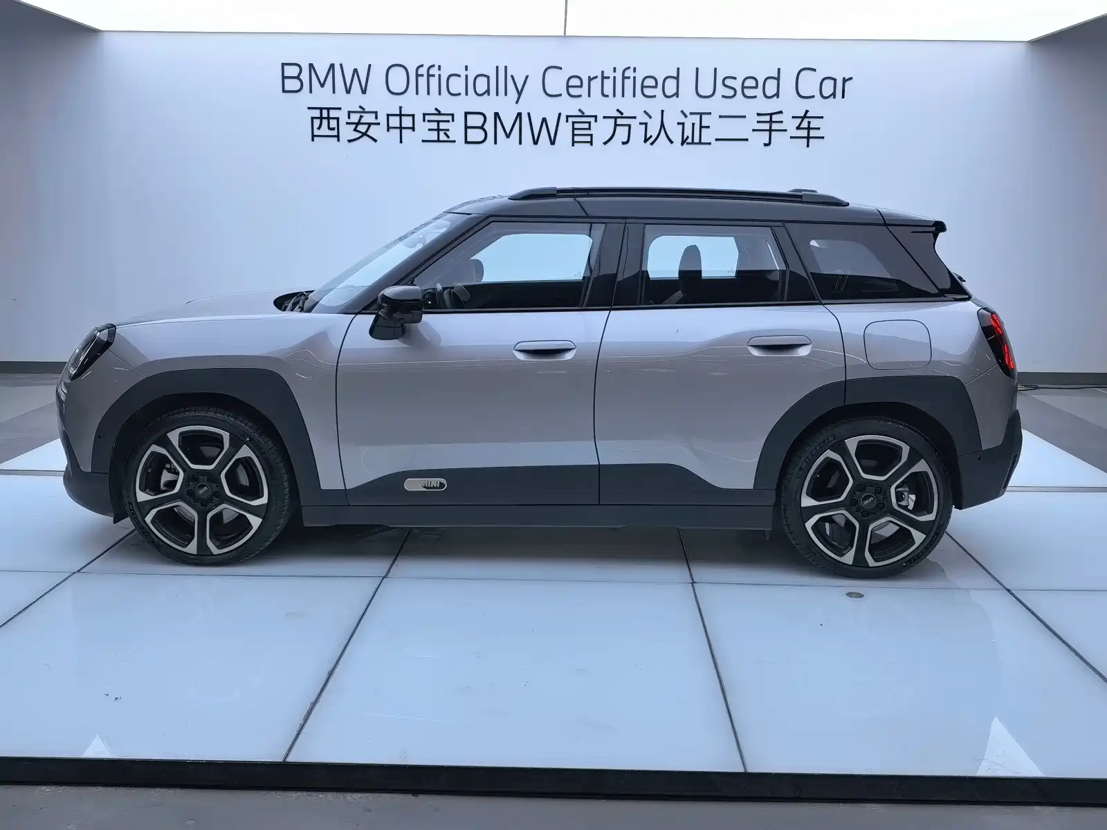 Фото 3 - MINI Aceman